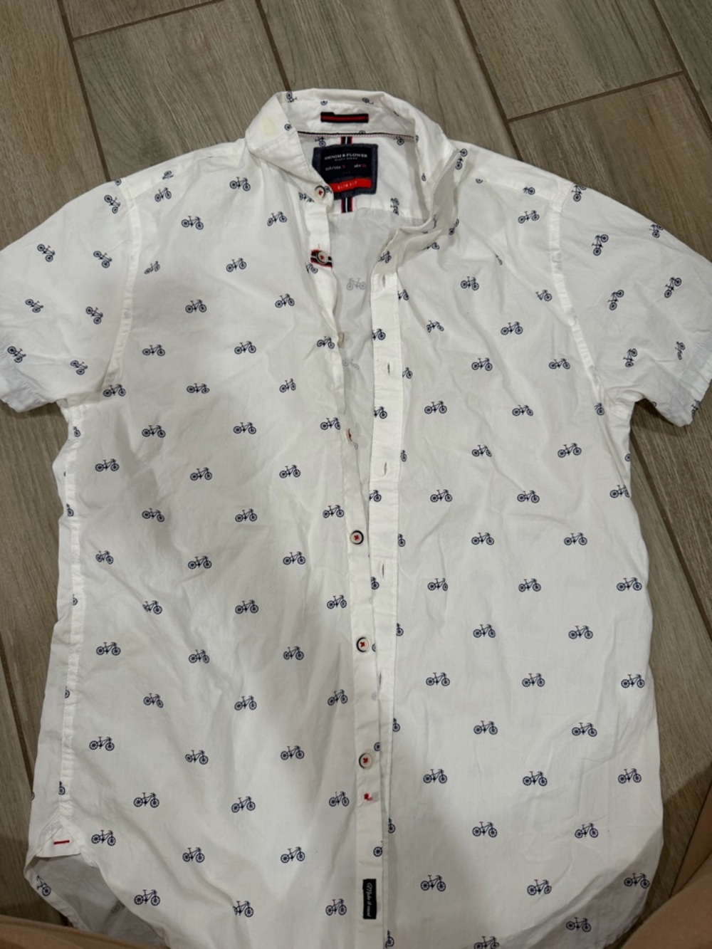 Tommy Hilfiger Men’s White Short-Sleeve Bicycle Print Shirt